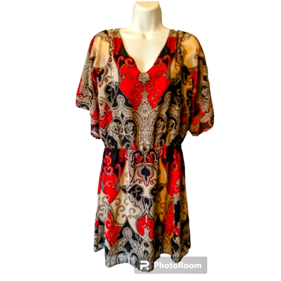 VENUS Dresses & Skirts - Venus Bohemian Dress Red Black Cream Print V Neck On Off Shoulder Sz. M